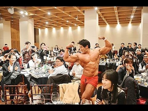 chul Soon guest pose in Beijing chul's SHOW