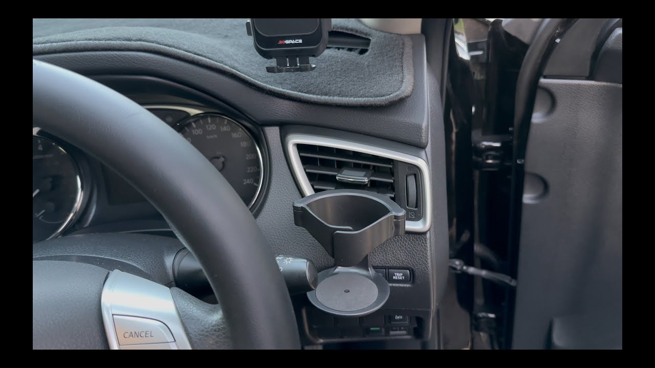 Universal Air Vent Bottle and Cup Holder
