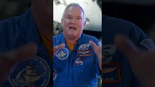 Download lagu Space Shuttle Astronaut Describes the Sound of Launch mp3