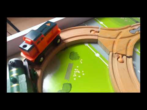 Build and Play Chuggington Trains, Brio Metro Tunnel, Wooden Railways,  Learn Video for children Video