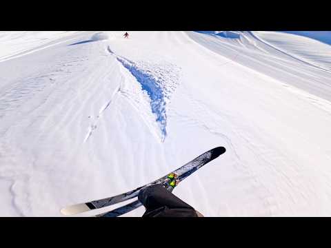 POWDER IS BACK!! Freeride Skiing Mayhem, Flips & Crashes (Winter #4)