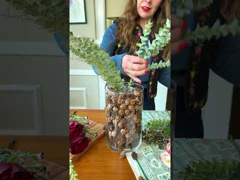 Autumn centerpiece idea! #centerpiece #autumn #floraldesign #homedecor