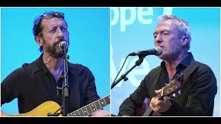 Les Innocents interprètent &quot;L&#39;autre Finistère&quot; en live sur Europe 1