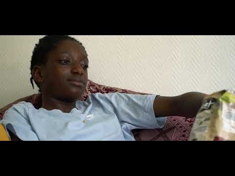 Projet "Tous connectés" Court-métrage : Moi, Emma clône