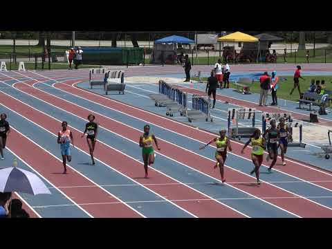 Girls 200m 13-14 Year Old Semi Finals Heat 1 - 44th Annual Northwest Track and Field Classic 2019