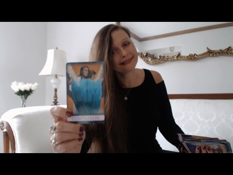 Free Daily Oracle & Tarot Intuitive Angel Card Reading - Tuesday Nov 29, 2016