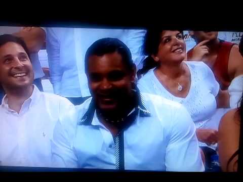 Charles Barkley's reaction to seeing Sammy Sosa