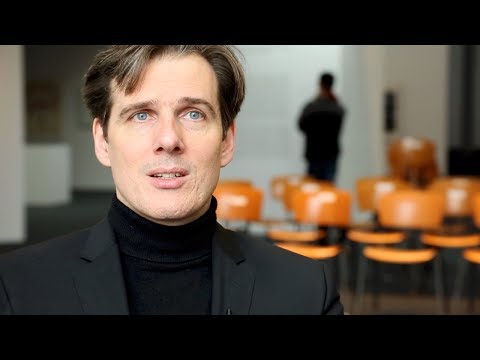 Timothy Sharp im Portrait