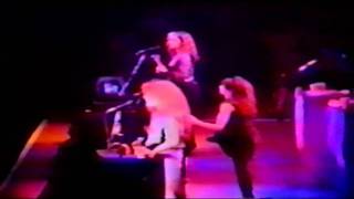 Bangles: Complicated Girl (4-11-89)