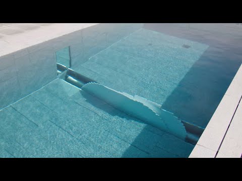 BAC pool systems Produktvideo Rollladen Twist im Klappdeckel