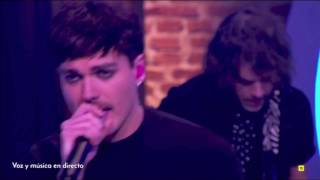 Miss Caffeina "Ácido" Likes