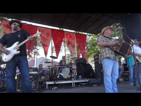 JAMIE BERGERON & the kickin' cajuns - 