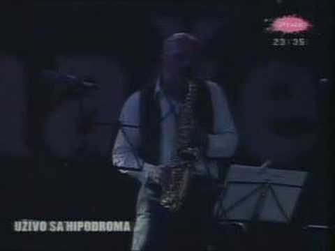 Bijelo dugme - evo zaklecu se (hipodrom)