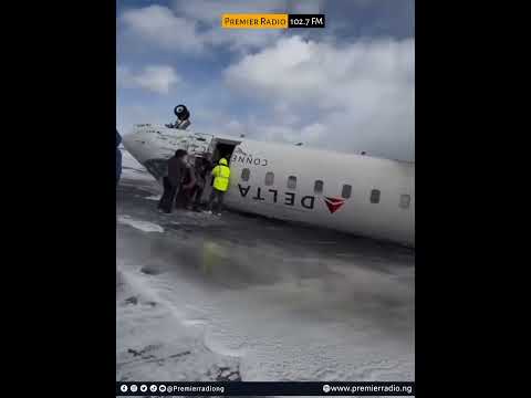 Jirgin saman kamfanin Delta Airlines na Amurka ya yi hatsari tare da kifewa a filin jirgin