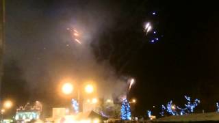 preview picture of video 'Inverurie Xmas Light Fireworks 2014'