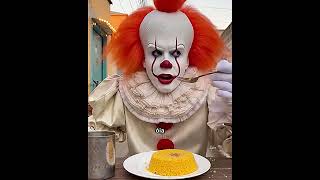 O AVESTRUZ CORREU ATRÁS DO PENNYWISE - IT A COISA #shorts