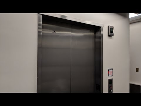 Otis series 1 hydraulic elevator in Oakton Virginia