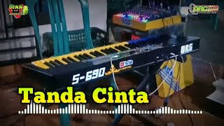 Download lagu Tanda Cinta - Dangdut Orgen Tunggal KORG Pa900 mp3 Download lagu Tanda Cinta - Dangdut Orgen Tunggal KORG Pa900 mp3