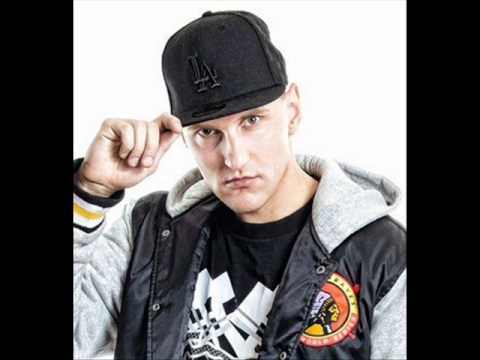 Zelo PTP- Czasem feat Buczer PTP