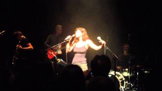 Yasmine Hamdan live @ Café de la Danse Paris 20-05-2014