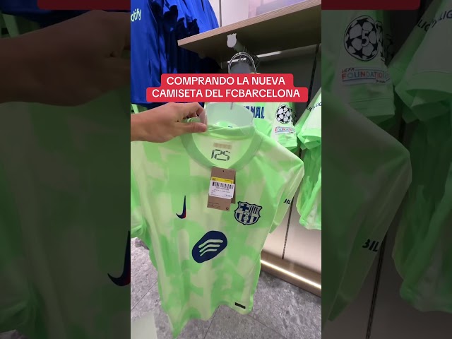 Vídeo relacionado con Manta de Barcelona Equipo de Fútbol 160x130cm, Equipación Fútbol Barcelona, Regalo Barcelona, Accesorios del Barcelona, (Manta, 160X130 cm)