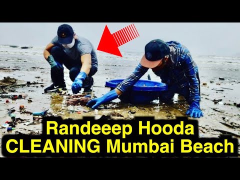 Randeeep Hooda CLEANING Mumbai Beach Amidst LOCKDOWN due to HEAVY RAINFALL helping Safai Karmachari