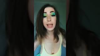 Braless no bra bouncy bouncing boobs dancing tiktok nip slip boob