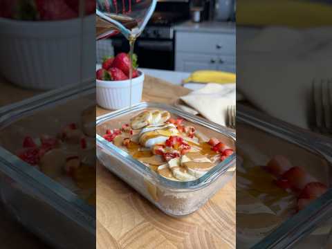 Lazy girl microwave pancake bowl