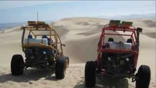 preview picture of video 'Kelleys Buggy the Dunes of Paracas, Peru'