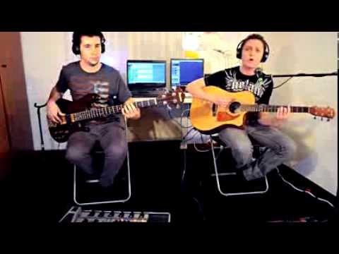 Vico & Niko - Lose Yourself / Come Together (Acoustic Cover)