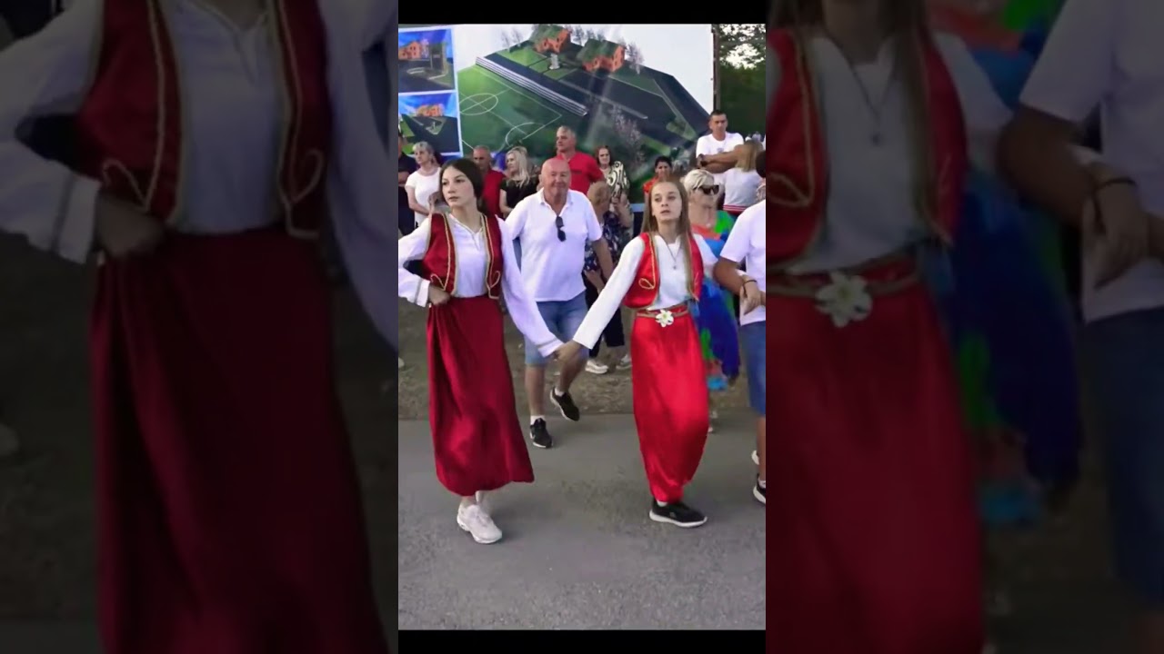 Grebak Jabuka  Istočna Bosna kolo @mcoko63 #shorts#song#dance#funny#music#video#live#love#foryou