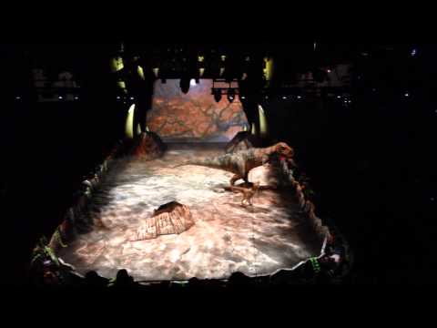 Walking With Dinosaurs - The Grand Finale with T-REX - The Arena Spectacular