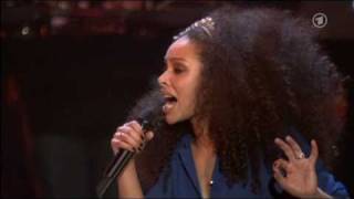 Joy Denalane, Niemand (Was wir nicht tun), live in Berlin