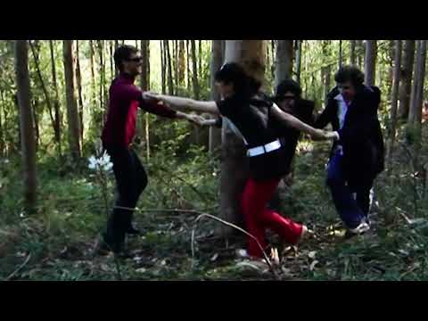 Triángulo de Amor Bizarro - El Fantasma de la Transición