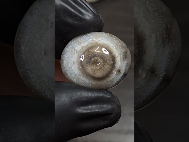 حجر عقيق سليماني طبيعي