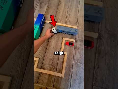 So werden riesige LKWs in enge Parklücken geparkt… 😳 (@Maksfura/YT,TT)