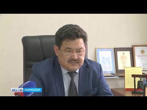 Школы республики переходят на полное дистанционное обучение