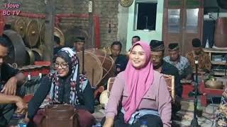 Download lagu Episode 3 full album 1 jam uyon uyon klasik slendro mbak Dwi & mbak tari Sekar Laras Ponorogo part 1 mp3