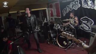 Total Chaos En El Salón Imperial