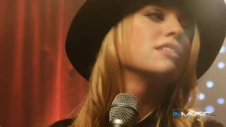 Alexz Johnson Live at the Orange Lounge Hurricane Girl