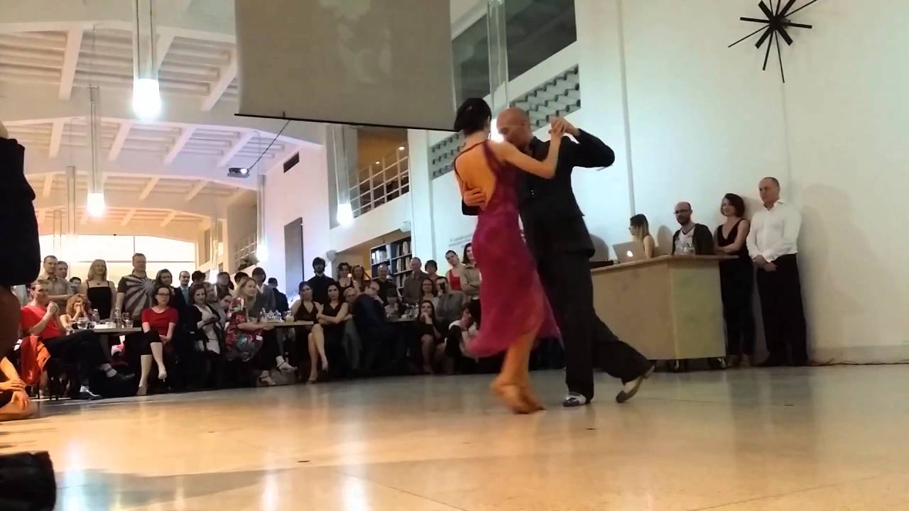 Patricie Poraková a Javier Antar on live music