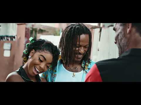 Pierpoljak feat Daddy Mory - Clarks aux pieds