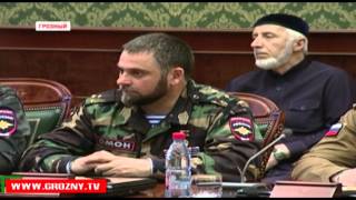 Рамзан Кадыров провел встречу с членами оперативного штаба по снижению аварийности 