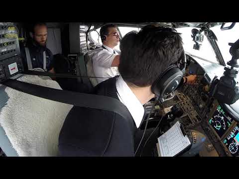 Great Cockpit View! B737-200 Takeoff from Montreal on CLASSIC Boeing Jet! [AirClips]