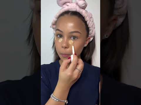 Latina make-up by 10 years old 😏 yes or not? #makeup #tutorial #makeuptutorial #girls #cute