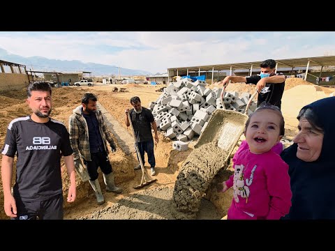 🐄🐑Collective and family teamwork of women and men at the farm and cowshed of Peren