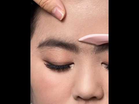 "Eyebrow Trimming Made Easy ✨ Best Tool for Perfect Brows!" #shorts #eyebrows