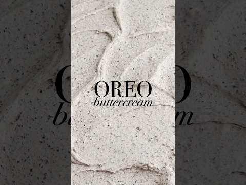 Could eat this Oreo buttercream by the spoonful đ #oreo #frosting #cookiesandcream #cake #cupcakes