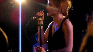 A Camp - Algebra - Paris, abril de 2009