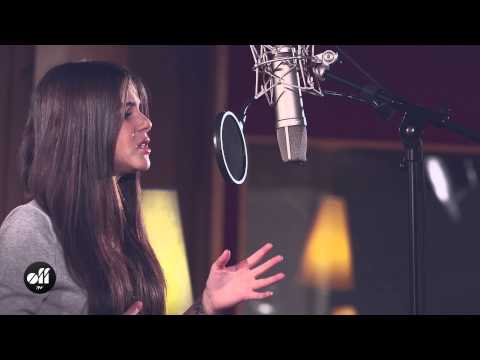 OFF STUDIO - Marina Kaye "Homeless"